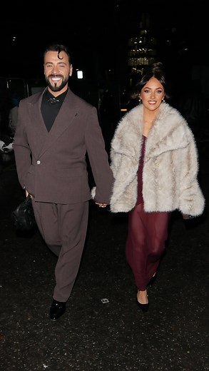 I have to say… we look good 👀 @thebeautyawardsuk @jjprexclusive Outfits : @riverisland @prettylittlething Photos: @justinpalmer_ldn #MAFSUK #marriedatfirstsight #thebeautyawards2025 | Davide Anica