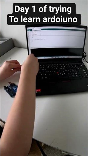 Day 1 of trying To learn ardoiuno #arduino