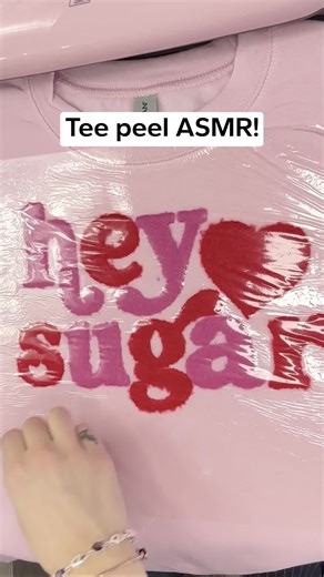 That peel sound is the whole reason we press. The smooth lift, the crisp finish, the instant wow, it’s pure tee ASMR. Comment PERFECT and we’ll DM you the tutorial to get that clean, satisfying press every time. | Trendy Transfers