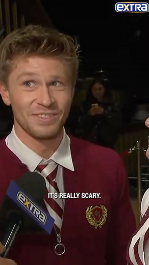 234K views · 14K reactions | Robert Irwin talks HARDEST week yet on #DWTS... and Witney Carson’s “scary” mom voice! ☺️ | Extra | Facebook