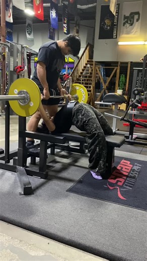 Improving Bench Press Form for Better Results
