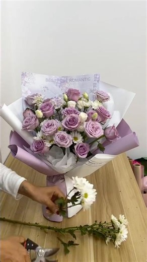จัดช่อดอกไม้สวย💜