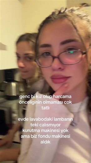 zeynep (@zeynepnazciftci) adlı kullanıcının Mini Washing Machine Dryer videosu