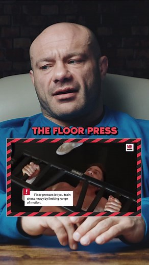 What do you think of the FLOOR PRESS?? 💩 #RPStrength #RPLifestyle #RPDietApp #Lifestyle #Fitness #Health #Hypertrophy #Training