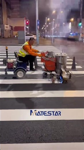 Thermoplastic road marking paint