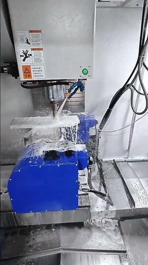 Five-axis machining of aluminum alloy medical machinery parts #cnc #cncmachining #5axiscnc