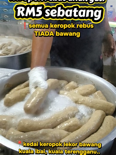 keropok rebus anok gasi isi ikan sajee... di kedai keropok lekor bawang, kuala ibai kuala terengganu....