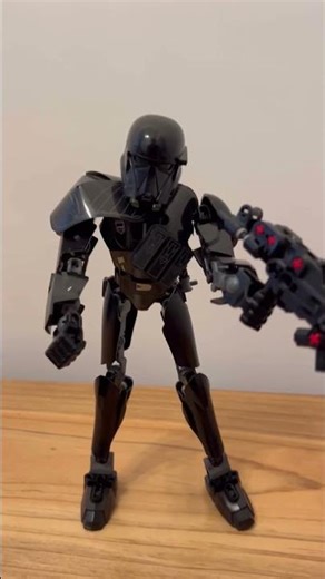 Why Are LEGO Star Wars Buildable Figures So Bad???