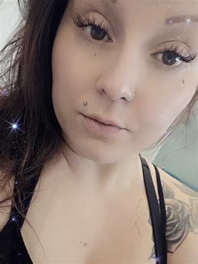 Love Yourself ❤️ Gemini ♊️ Boss babe 💎 #prettyeyes#thickthighs#jamaicatiktok🇯🇲#unbothered#curvesoncurves