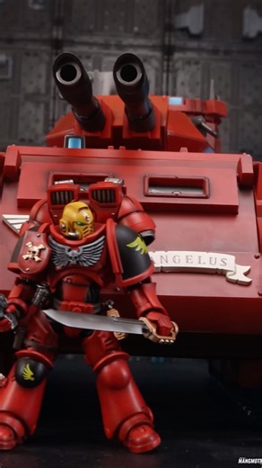 JoyToy 1/18 Warhammer 40K Blood Angels Predator Annihilator with Twin Lascannons
