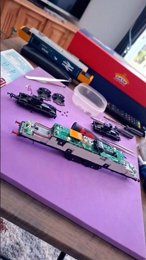 Fix Bachmann Class 37 Corner Problem. #bachmann #class37 #oogauge #problem #fix #modelrailway #fail