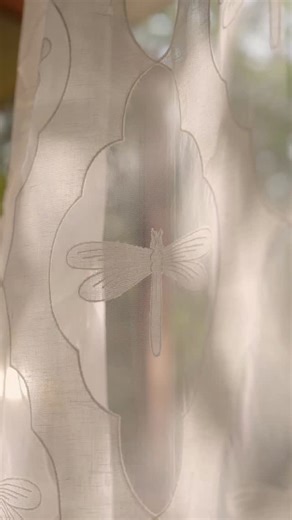 𝗨𝗻𝗳𝗼𝗹𝗱𝗶𝗻𝗴 𝗪𝗮𝗿𝗺𝘁𝗵, 𝗨𝗻𝗳𝗼𝗹𝗱𝗶𝗻𝗴 𝗪𝗶𝗻𝘁𝗲𝗿 The winter sun plays its familiar game of hide and seek. The curtains lift, the light slips through, and for a moment the room softens. Winter, after all, unfolds most tenderly in these fleeting moments. In these brief pockets of sunlight, warmth gathers quietly— a small, glowing comfort we find ourselves returning to again and again. | Good Earth