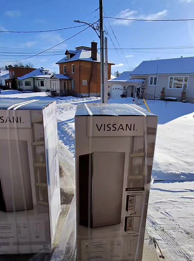 Delivery of 2 vissani freezers met a nice customer #homedepot #fyp #delivery