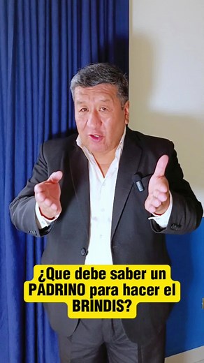 ¿Qué debe hacer un padrino para el brindis en un matrimonio religioso?