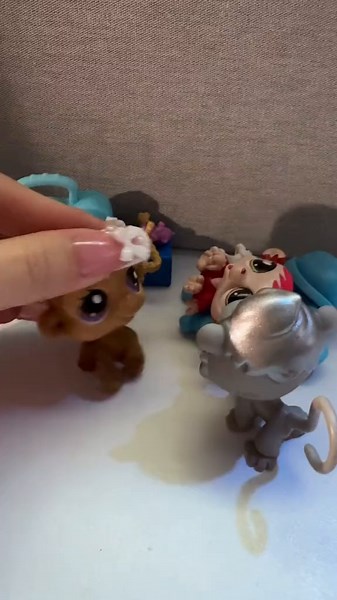 Littlest Pet Shop Collection: Based on a True Story