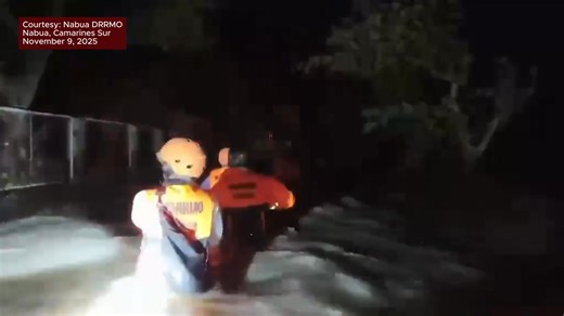 74K views · 497 reactions | PAGSAGIP SA NA-TRAP Inisa-isa ng mga tauhan ng Nabua Disaster Risk and Reduction Management Office ang mga bahay sa Nabua, Camarines Sur, para sagipin ang mga na-trap na residente sa gitna ng hanggang bewang na baha. | News5 | Facebook