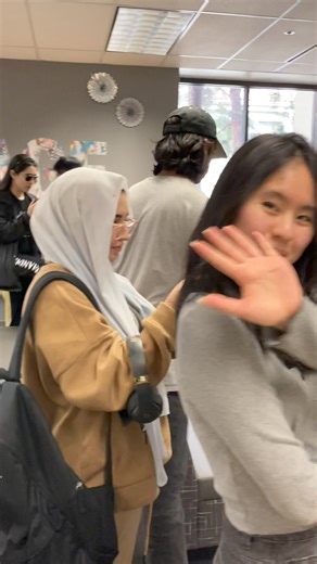 Dean of Business, Computer Science and Applied Technologies Manisha Karia and student Lily Tran discuss what makes the Business and Finance Village 🩶 so special. Remember, your #Village center is a great place to find support and resources. You can #DiscoverYourVillage at Enrollment Day this Saturday! Find the complete schedule, staring at 9 a.m., at: deanza.edu/enrollment-day/ | De Anza College