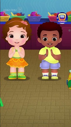 Opening the Hen Surprise Egg #Shorts #SurpriseEggs #ChuChuTVSurprise #farmanimals #ChuChuTV100M