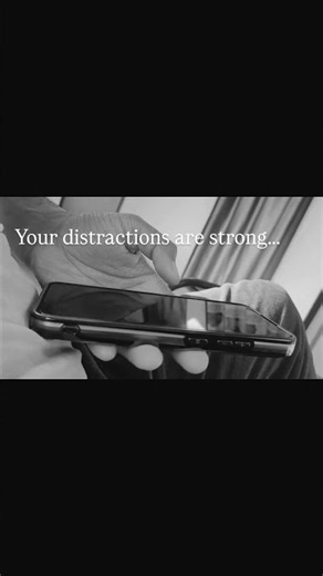 Minimise the distractions to achieve the divinity. #motivation #fyp #youtubeshorts #viral #studytips