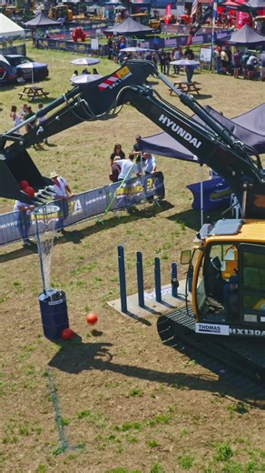 Thomas Plant Hire are one of the sponsors of the Awesome Earthmovers Operator Challenge at Plantworx 2023. Come over to the Arena at the centre of the show to register and take part, with the fastest time winning a holiday. #thomasplanthire #earthmoving #excavator #construction #plantworx #digger #dozer #bulldozer #heavyequipmemt #awesomeearthmovers #skill