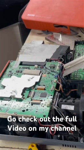 Disassembling projector ￼
