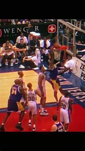 Shaq Says 2001 Lakers Beat 2017 Warriors