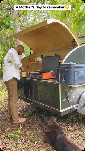 Brunch hits different when it’s cooked on your teardrop camper. 🥓🍳 I’ve gotta brag on this guy for a sec—not only did he built this camper by hand, but he surprised me by building this cozy outdoor seating area in just one day… for my very first Mother’s Day. 💛 Sure, this post is a little late… but everything takes a little longer with a newborn in tow—and that’s okay. ✨ #WorthIt #TeardropCamper #VanlifeVibes #OutdoorBrunch #DIYCamper #MothersDaySurprise #NewParents #CamperKitchen #BackyardCa