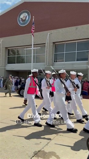 U S Navy RTC Division 930