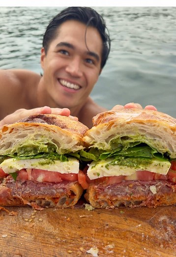 Boat Day Sandwich: Delicious Recipes for Summer Vibes