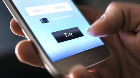 Payment App Fraud Alert: Stop Letting Strangers Touch Your Phone