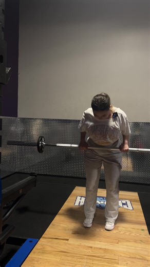 Mastering the Barbell Row: A Beginner's Guide