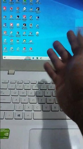 How to Quickly Return to Your Windows Desktop! 🚀