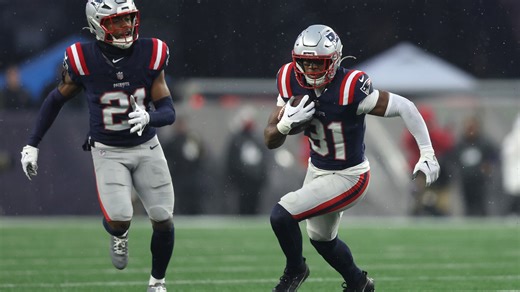 Patriots get four interceptions off CJ Stroud, lead 21-10 at halftime