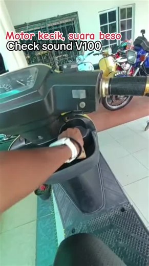 Check sound suzuki V100 Minat call/wssp saya 0166969150 AJIS BIKE Dealer Beli untuk diri sendiri / hadiah untuk orang yang awk sayang ❤️ #trustedseller #Ajisbikedealer #vespa #suzukiv100 #fyp VESPA, LAMBRETTA, BSA, NORTON, HARLEY, SUZUKI, triumph, AJS