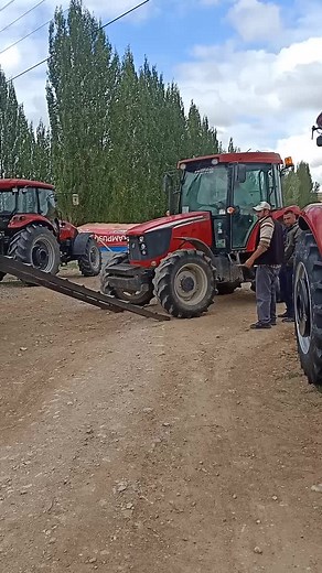 Guide to Using Tractors for Agricultural Transport