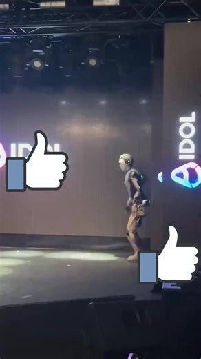 El primer robot humanoide con IA de Rusia, AIDOL, se desploma en su estreno en el escenario | MECATRÓNICA