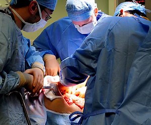 Study highlights risk of post-surgery complications in coronavirus patients