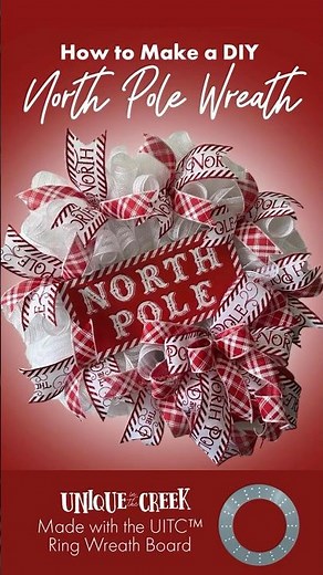 How to Make a North Pole Wreath for Christmas