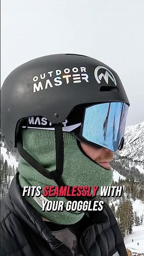 Quick tip for buying a snowboard helmet ‪@outdoormasterUS‬ ‪@clewsnowboarding‬ #snowboarding