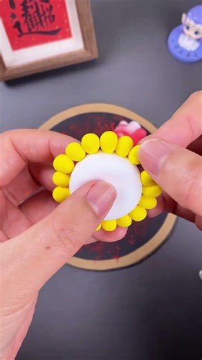 Is it very realistic to make a steaming hot pot with clay? Come and try it. Parent-child crafts.