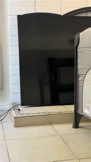 Element flat screen tv power button blinking red light