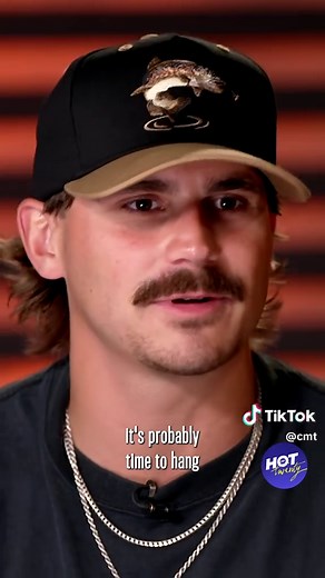 Discover Tucker Wetmore on CMT's Hot 20 Countdown