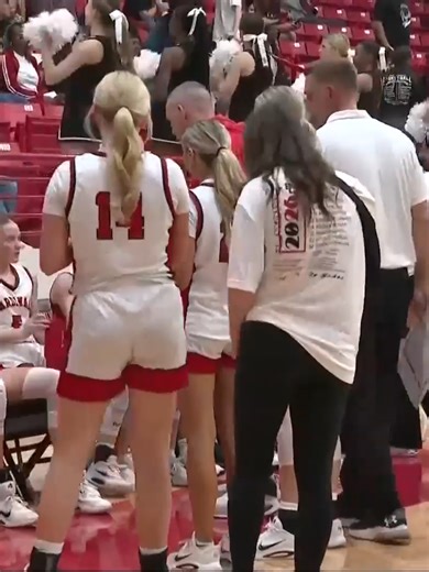 The Bridge City Lady Cards win their 20th straight and get to 1-0 in postseason play with a 48-37 win over Lufkin Hudson.