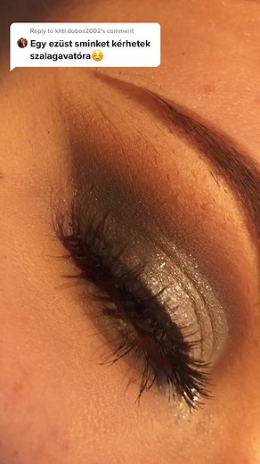 Reply to @kitti.dobos2002 kis egyszerűbb✨ #makeup #makeuptutorial #prommakeup #fyp