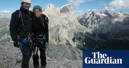 Assistant commissioner Martin Hewitt apologises for undercover officers’ relationships