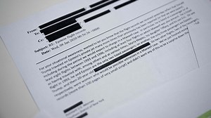 Los últimos documentos del caso Epstein apuntalan su relación con Trump