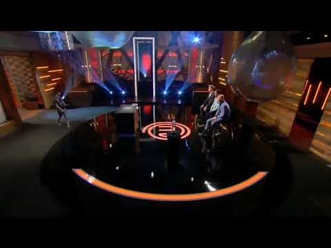 Gordon Ramsay licking the plate clean