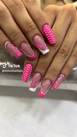 Deluxe Nails Spa on TikTok