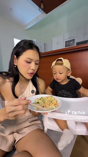 MPASI Bayi Lennon: Masakan Spesial Mama King