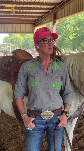 🔥 I opened a barrel of worms this week. All I did was post two pictures of a boot in the stirrup… and people lost. their. minds. But here’s the deal: It’s not about tradition. It’s not about opinion. It’s not about your comfort zone. It’s about science. The biomechanics of your horse. What your horse actually needs from you to run their best and most successful pattern. 👉 This isn’t my opinion. It’s proven. With data. And today at noon, we’re breaking it down in the FREE livestream clinic at S